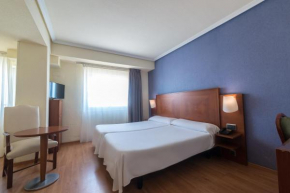 Гостиница Torreluz Apartamentos  Альмерия